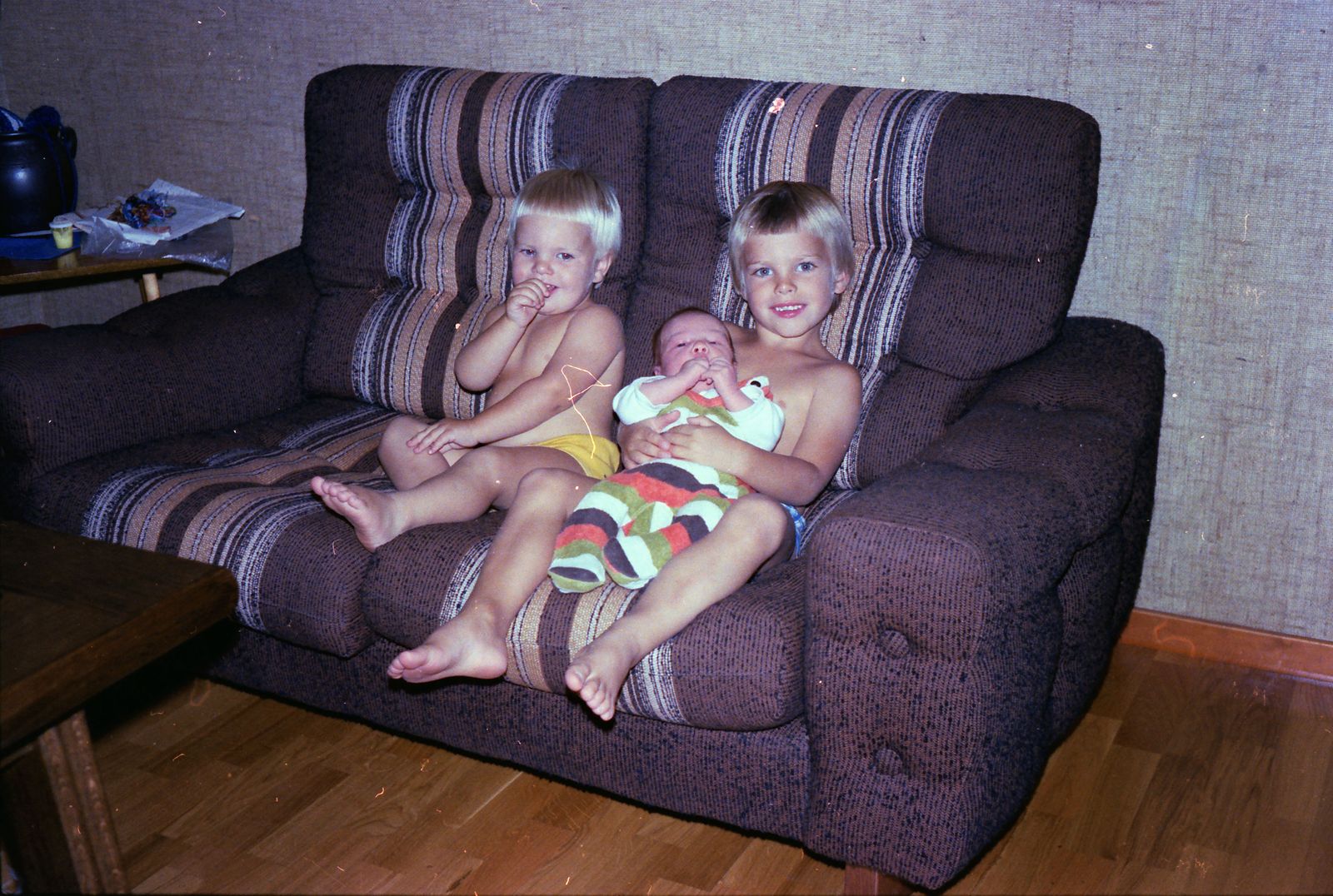 Thomas, Björn, Johan i soffan
